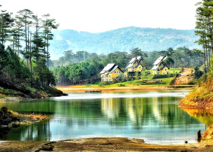 Xây dựng môi trường văn hoá trong Khu du lịch quốc gia là vấn đề cấp thiết - Anh 4