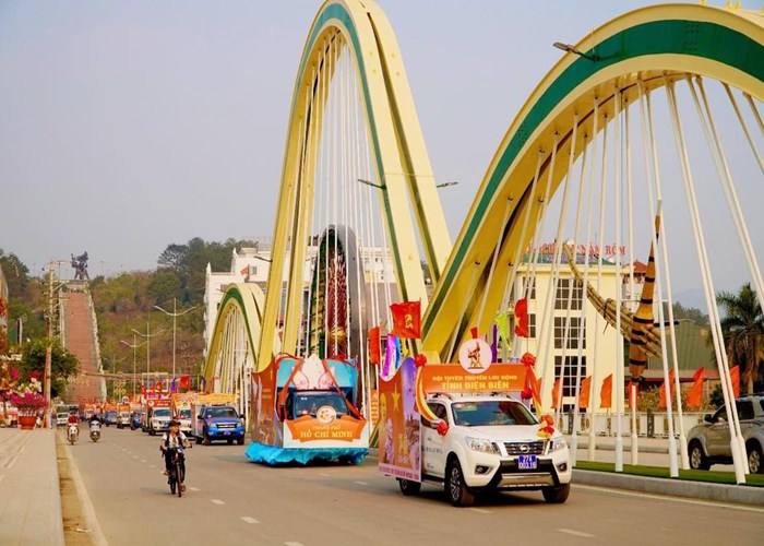 Bế mạc Hội thi Tuyên truyền lưu động toàn quốc “Về với Điện Biên” - Anh 7