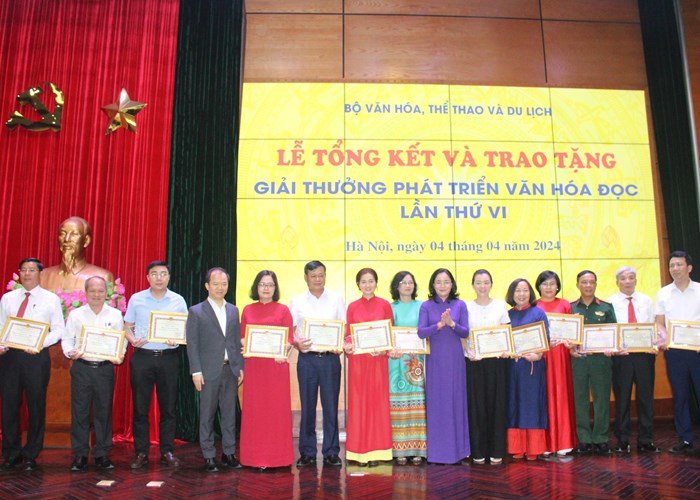 Nâng cao chất lượng Giải thưởng phát triển văn hoá đọc - Anh 2