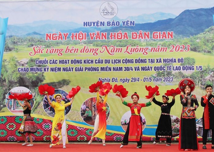 Ve Bao Yen trai nghiem Sac vang ben dong Nam Luong - Anh 1