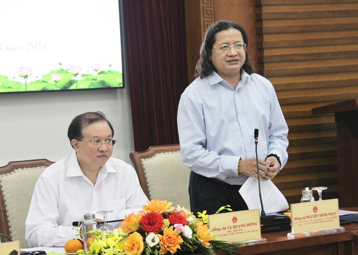 Khơi thông nguồn lực, chính sách đặc thù cho lĩnh vực văn học, nghệ thuật - Anh 2