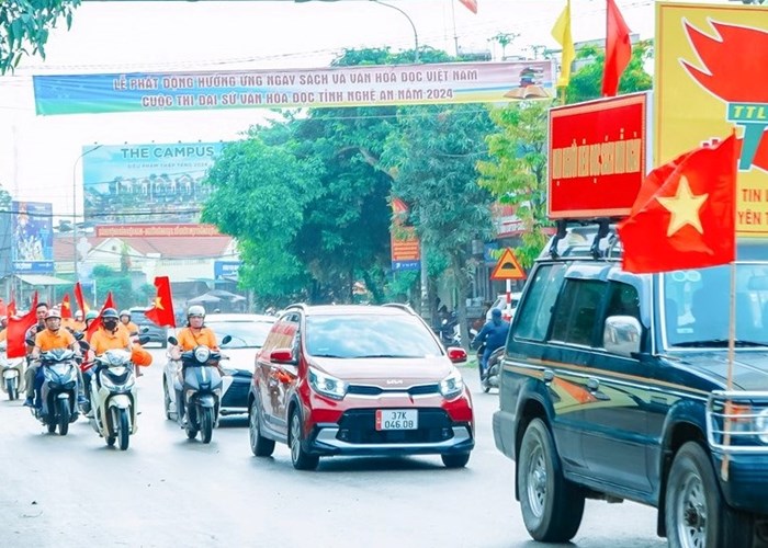Nghệ An phát động hưởng ứng ngày Sách và Văn hóa đọc Việt Nam năm 2024 - Anh 6