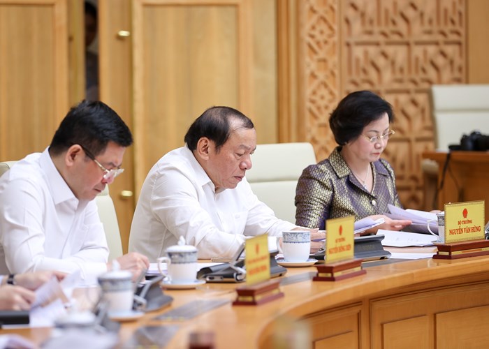 Thủ tướng chủ trì phiên họp Chính phủ chuyên đề xây dựng pháp luật tháng 4 - Anh 2