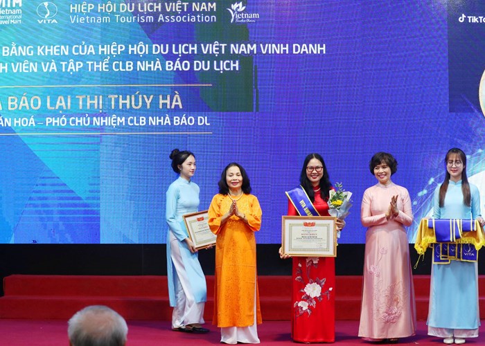 282 doanh nghiệp và cá nhân tiêu biểu trên toàn quốc được vinh danh và nhận Giải thưởng VITA AWARDS năm 2024 - Anh 5