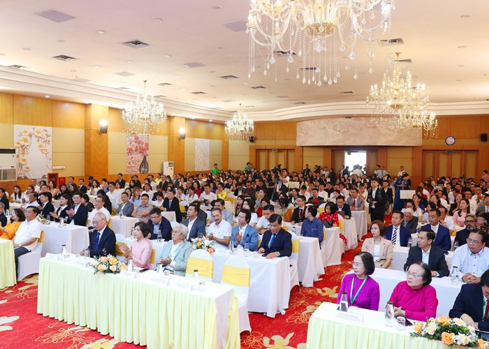 282 doanh nghiệp và cá nhân tiêu biểu trên toàn quốc được vinh danh và nhận Giải thưởng VITA AWARDS năm 2024 - Anh 3