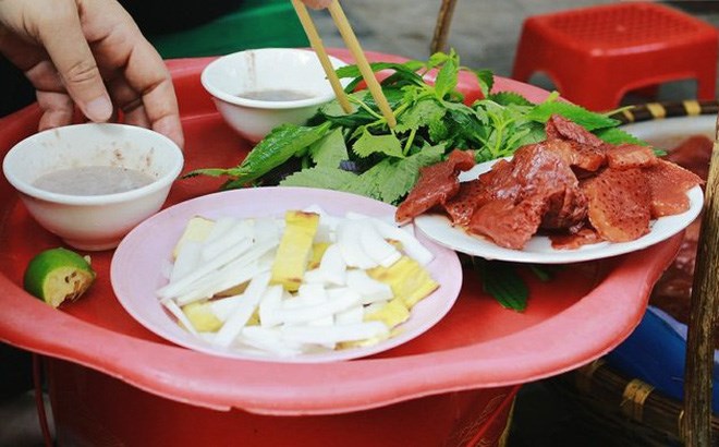Những món ăn chơi ngon hết xảy chốn Hà thành - Anh 1