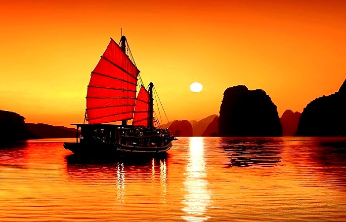 Việt Nam đón vị khách du lịch quốc tế thứ 15 triệu: Khách quốc tế tăng gần gấp đôi sau 3 năm - Anh 1