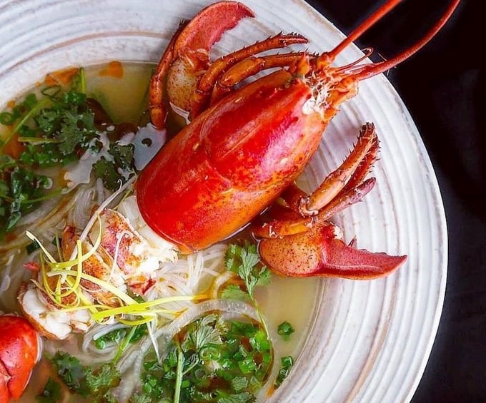 Phở tôm hùm, phở mực đốn tim thực khách tại Mỹ - Anh 2