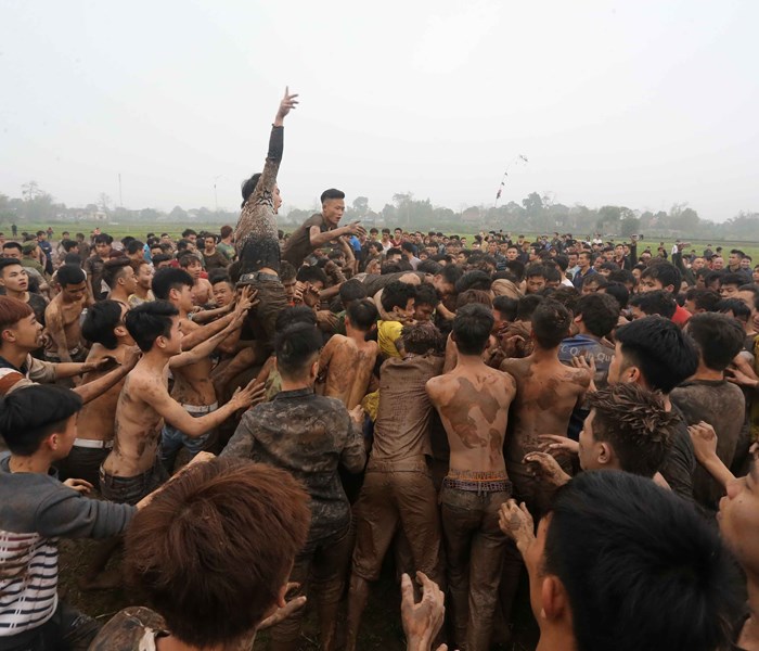 Hội Phết Hiền Quan 2019: Lập hàng rào chấm dứt phản cảm - Anh 2