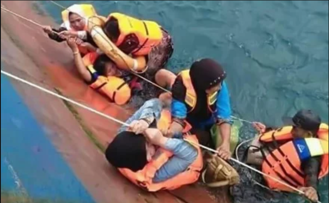 Indonesia “oằn mình” hứng chịu thảm họa liên tiếp trong năm 2018 - Anh 3