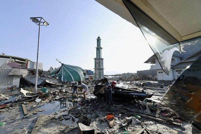 Indonesia “oằn mình” hứng chịu thảm họa liên tiếp trong năm 2018 - Anh 7