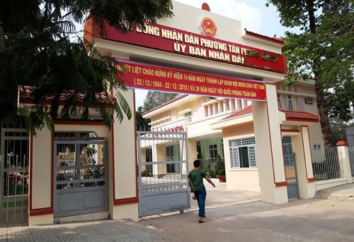 3 lần không khai tử được cho con: Vô cảm đến thế là cùng - Anh 1