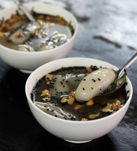 Những món ăn vặt không thể bỏ lỡ vào mùa đông Hà Nội - Anh 2