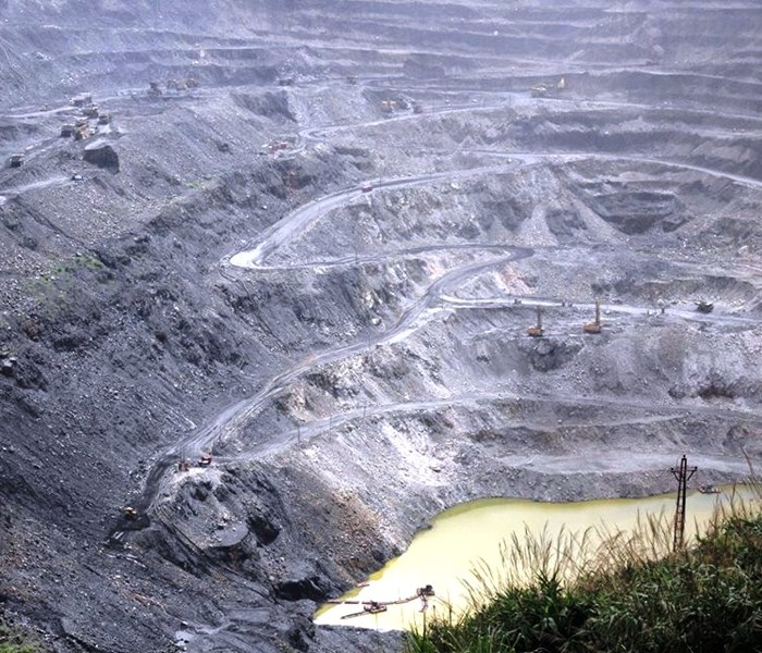 Quảng Ninh: TKV phấn đấu tiêu thụ 42 triệu tấn than trong năm 2019 - Anh 1