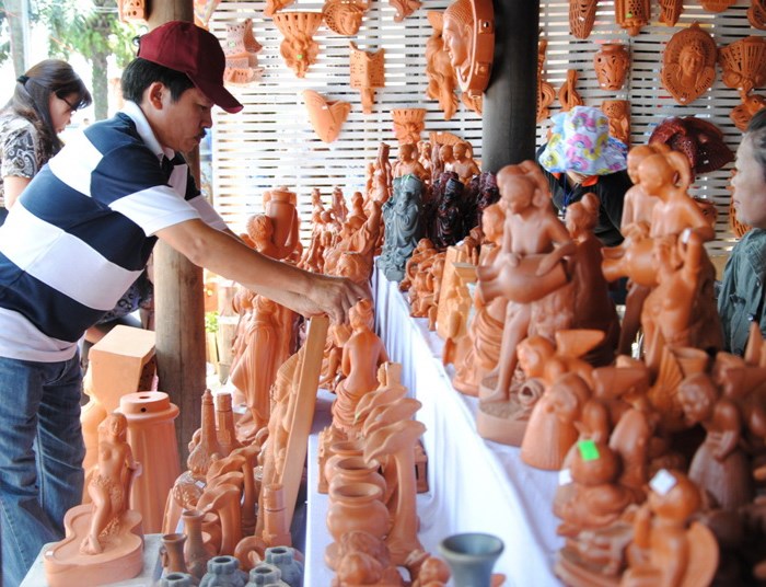 Festival Nghề truyền thống Huế 2019: Hội tụ “Tinh hoa nghề Việt” - Anh 2