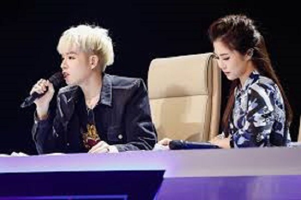 Nhạt và còn chiêu trò - Anh 1