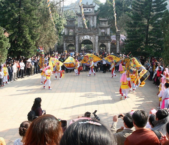 Tiếp tục các giải pháp siết chặt quản lý trong mùa lễ hội - Anh 1