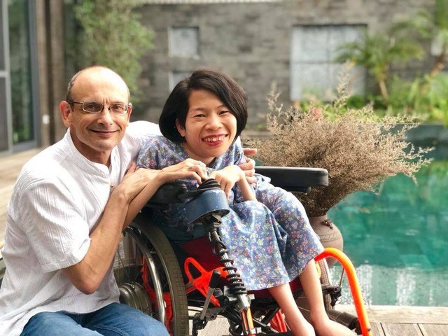 Những chuyện tình “gây sốt” nhất năm 2018, biết được lý do ai cũng bất ngờ - Anh 3