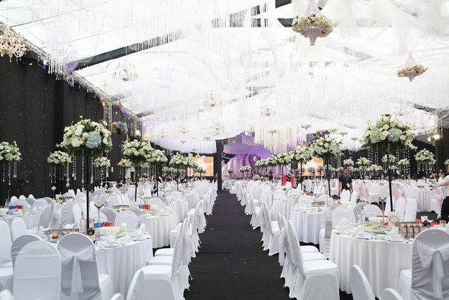 Những chuyện tình “gây sốt” nhất năm 2018, biết được lý do ai cũng bất ngờ - Anh 7