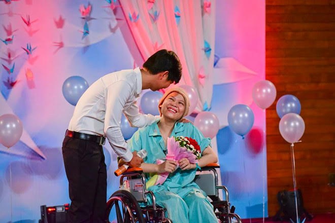 Khi tình yêu là sức mạnh - Anh 1