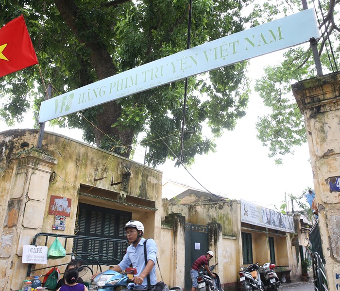 Việc chuyển giao Hãng Phim truyện Việt Nam phải đúng luật - Anh 2