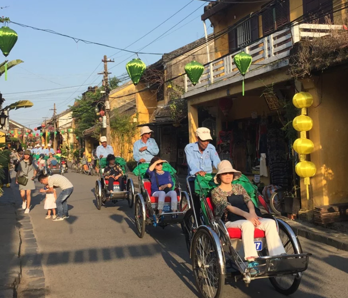 Vì sao người Hàn Quốc thích sang Việt Nam du lịch? - Anh 1
