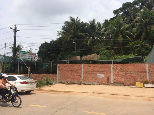 Chủ tịch tỉnh Kiên Giang chỉ đạo làm rõ nghi án “xẻo” gần 17.000m2 đất chùa ở Phú Quốc - Anh 3