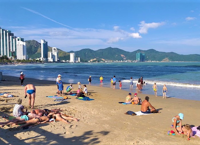 Phát triển du lịch bền vững trên nền tảng tăng trưởng xanh - Anh 1