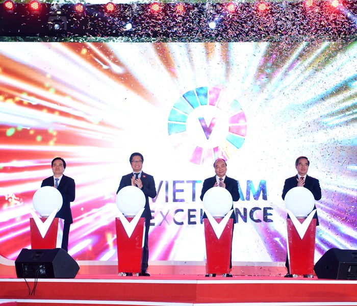 Sức mạnh mềm của doanh nghiệp Việt: Tự trọng và yêu nước - Anh 1