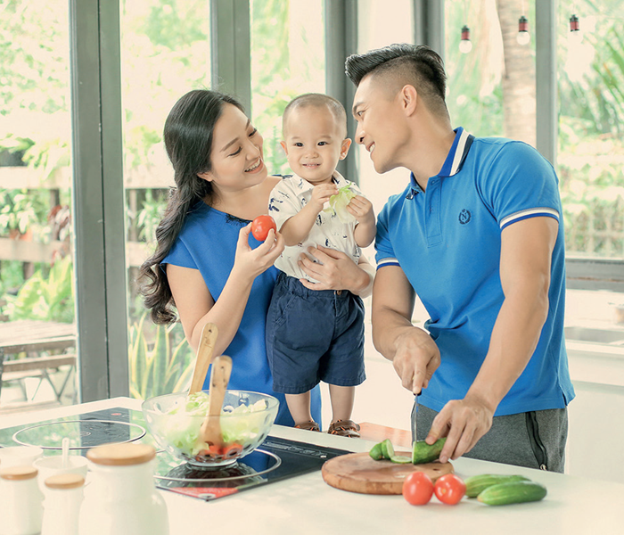 Nào cùng về nhà thôi… - Anh 2