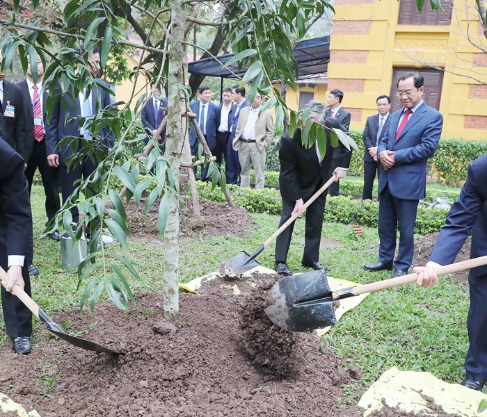 Tổng Bí thư, Chủ tịch nước Nguyễn Phú Trọng: 