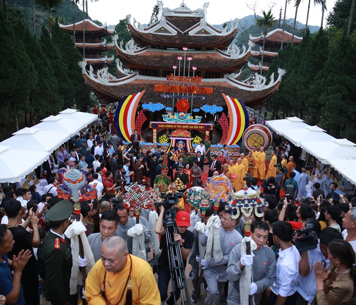 Lễ hội năm 2019: Nhiều địa phương đã vào cuộc quyết liệt - Anh 1