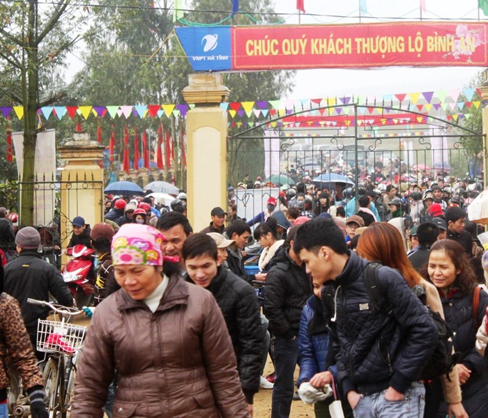 Khu di tích, danh thắng Chùa Hương Tích (Hà Tĩnh): Mập mờ giữa 