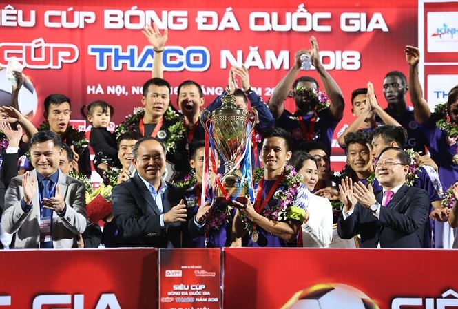 CLB Hà Nội giành Siêu Cúp 2018 - Anh 1
