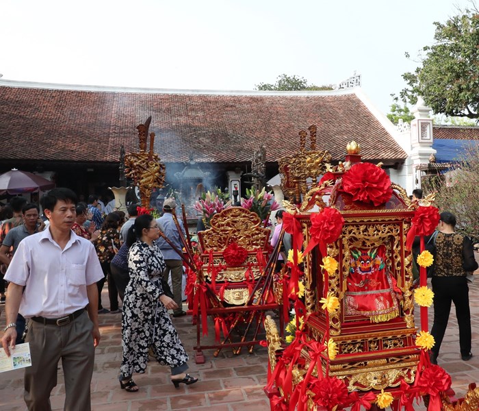 Lễ khai ấn đền Trần: Lực lượng bảo vệ an ninh lên đến 2.300 người - Anh 5