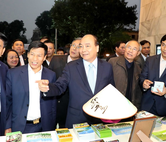 Thủ tướng: Việt Nam là thành viên tích cực và có trách nhiệm của cộng đồng quốc tế - Anh 1