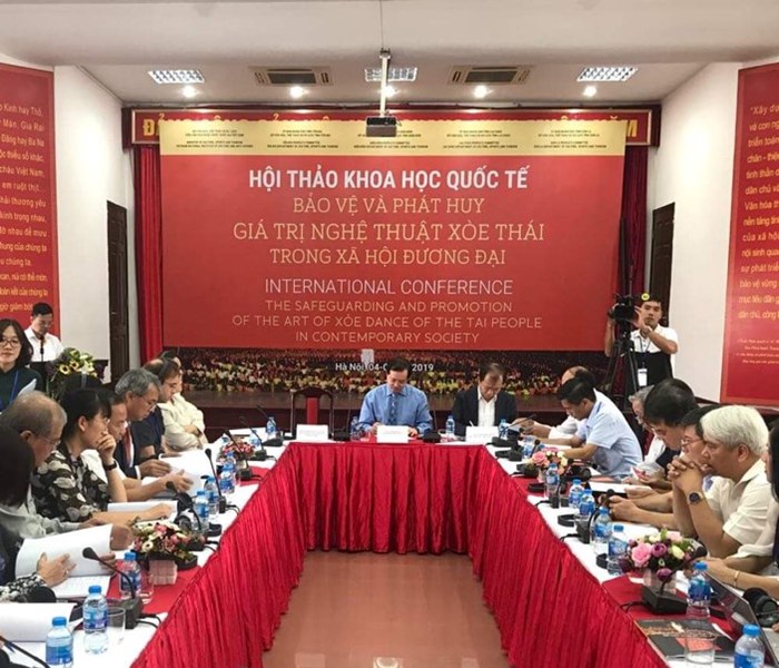 Bảo vệ và phát huy giá trị nghệ thuật Xoè Thái trong xã hội đương đại - Anh 1