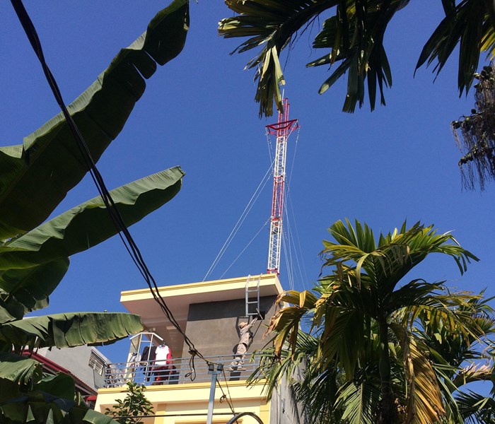 Xây dựng trạm BTS trong các khu dân cư tại Thành phố Hải Phòng: Chẳng khác gì  “quả bom nổ chậm” - Anh 1