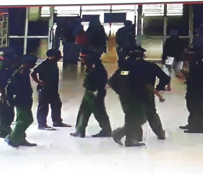 Vì sao hầu hết các vụ bạo hành y tế đều bị “chìm xuồng”? - Anh 1