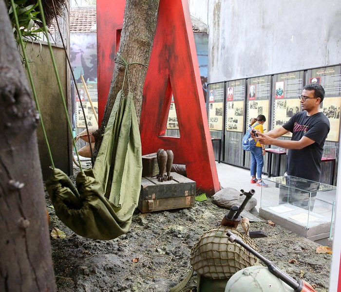 Khoảng lắng với “Chân trần Chí thép” - Anh 3