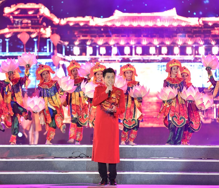 Khai mạc Năm Du lịch quốc gia 2018- Hạ Long, Quảng Ninh: Hoành tráng và ấn tượng - Anh 8