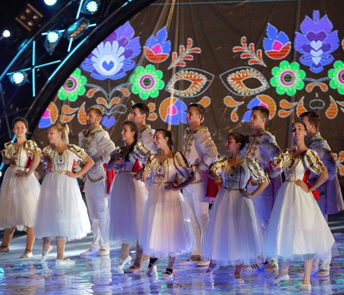 Lễ hội pháo hoa Quốc tế Đà Nẵng 2018: Việt Nam - Ba Lan mở màn “Nhịp cầu tình yêu” - Anh 1