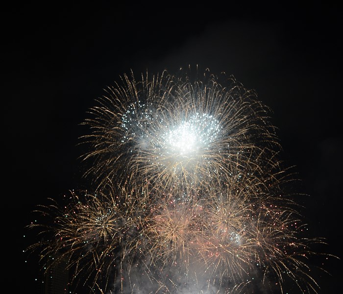 Lễ hội pháo hoa Quốc tế Đà Nẵng 2018: Việt Nam - Ba Lan mở màn “Nhịp cầu tình yêu” - Anh 19