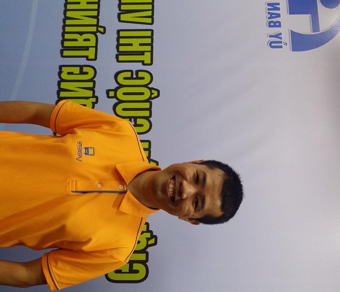 Bỏ dở “Giấc mơ Mỹ” để trở về khởi nghiệp bằng “cò vé” - Anh 1