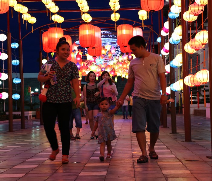 Hé lộ ba địa điểm vui chơi đã đời dành cho gia đình ở thành phố pháo hoa - Anh 2