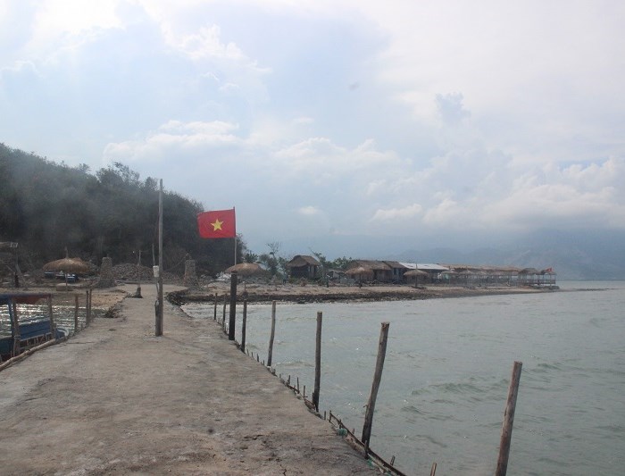 Khánh Hòa: Cho thuê đảo làm du lịch nhưng không cho... làm bến đi vào - Anh 1