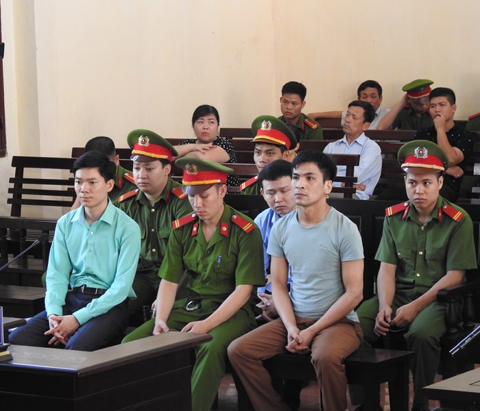 Xét xử vụ án chạy thận: Tòa cho bao nhiêu thì biết bấy nhiêu! - Anh 3