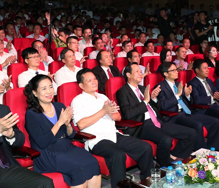 Kỹ năng nghề tốt để thành công hơn - Anh 1