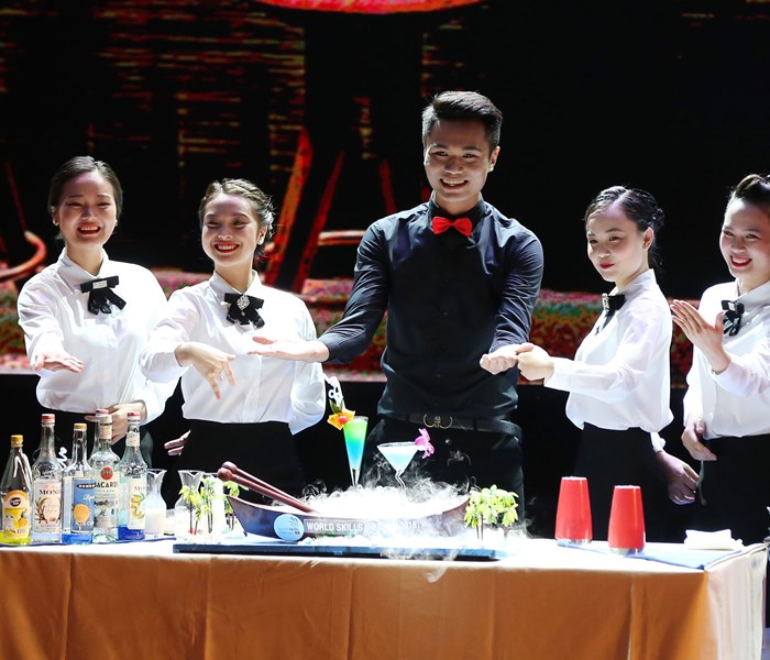 Kỹ năng nghề tốt để thành công hơn - Anh 2