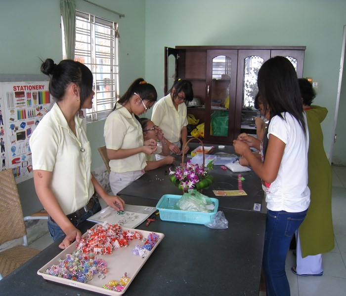 Xung quanh việc quấy rối, xâm hại tình dục: Để lại những​ hậu quả rất đau lòng - Anh 1